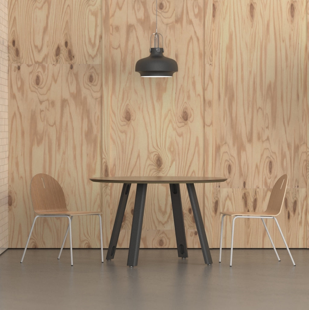 The round Loop Stand table by Hay in the shop